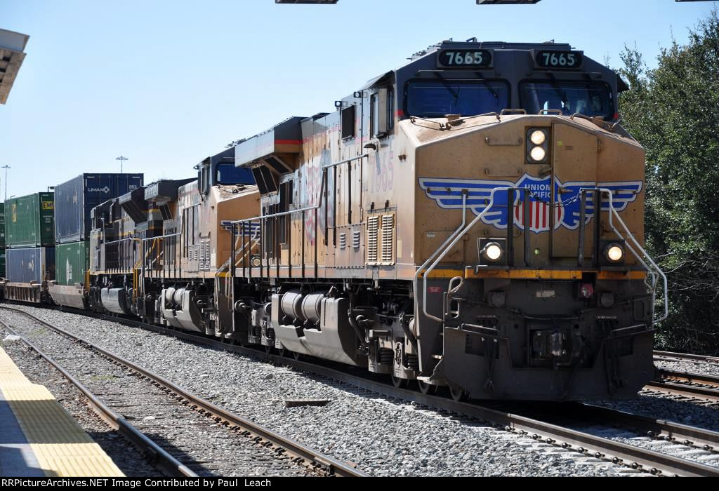 Westbound intermodal